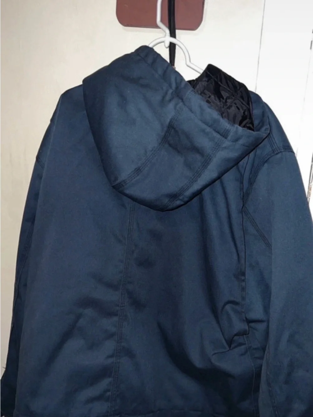 Carhartt Men’s 2XL Navy Hooded Quilted Lined Work Jacket